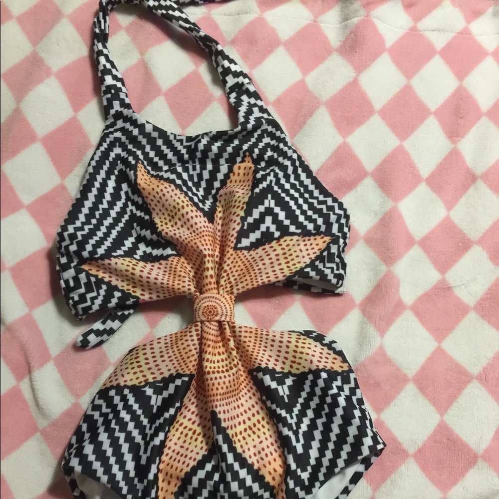 One piece swimsuit
